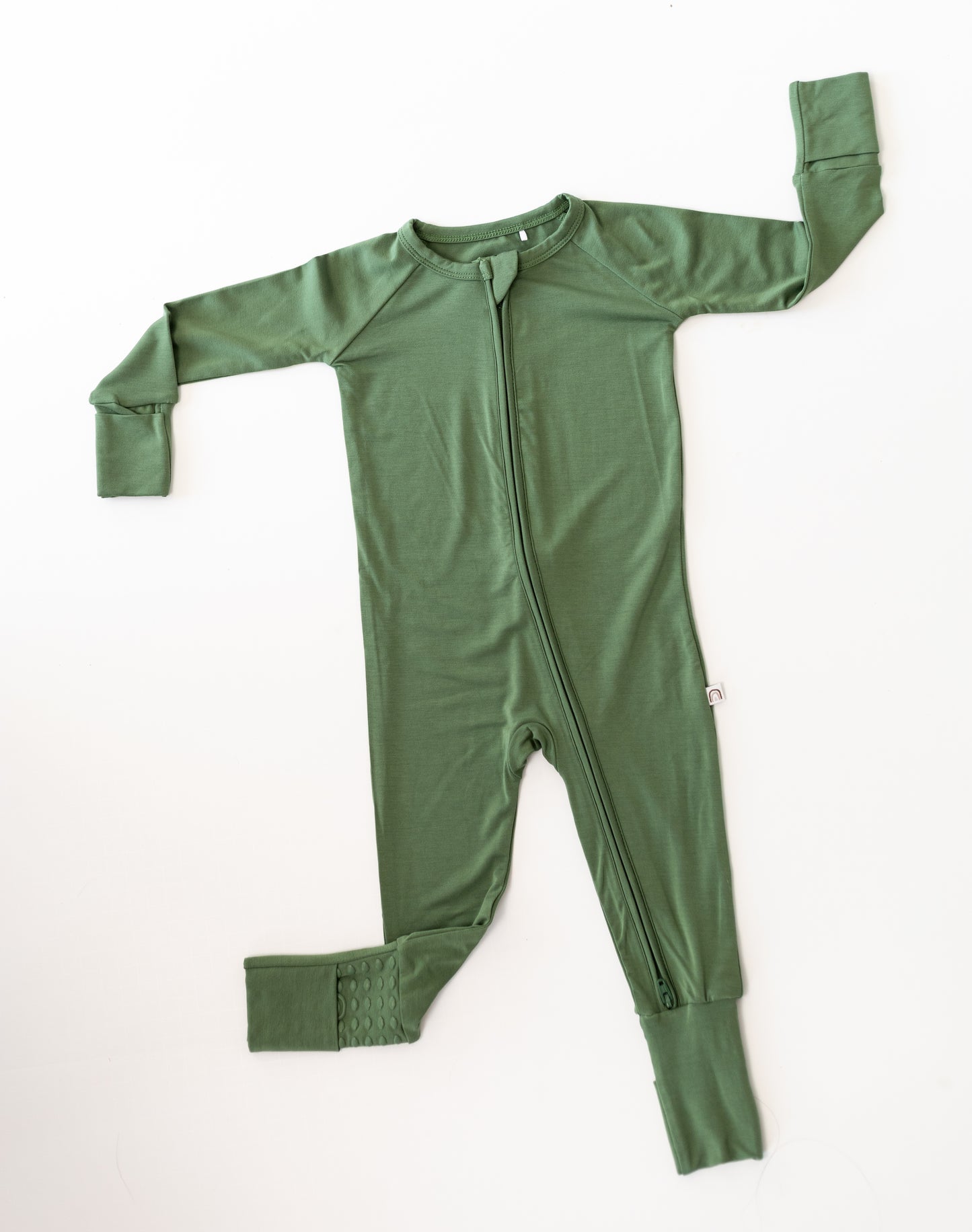Spruce Holiday Zippy